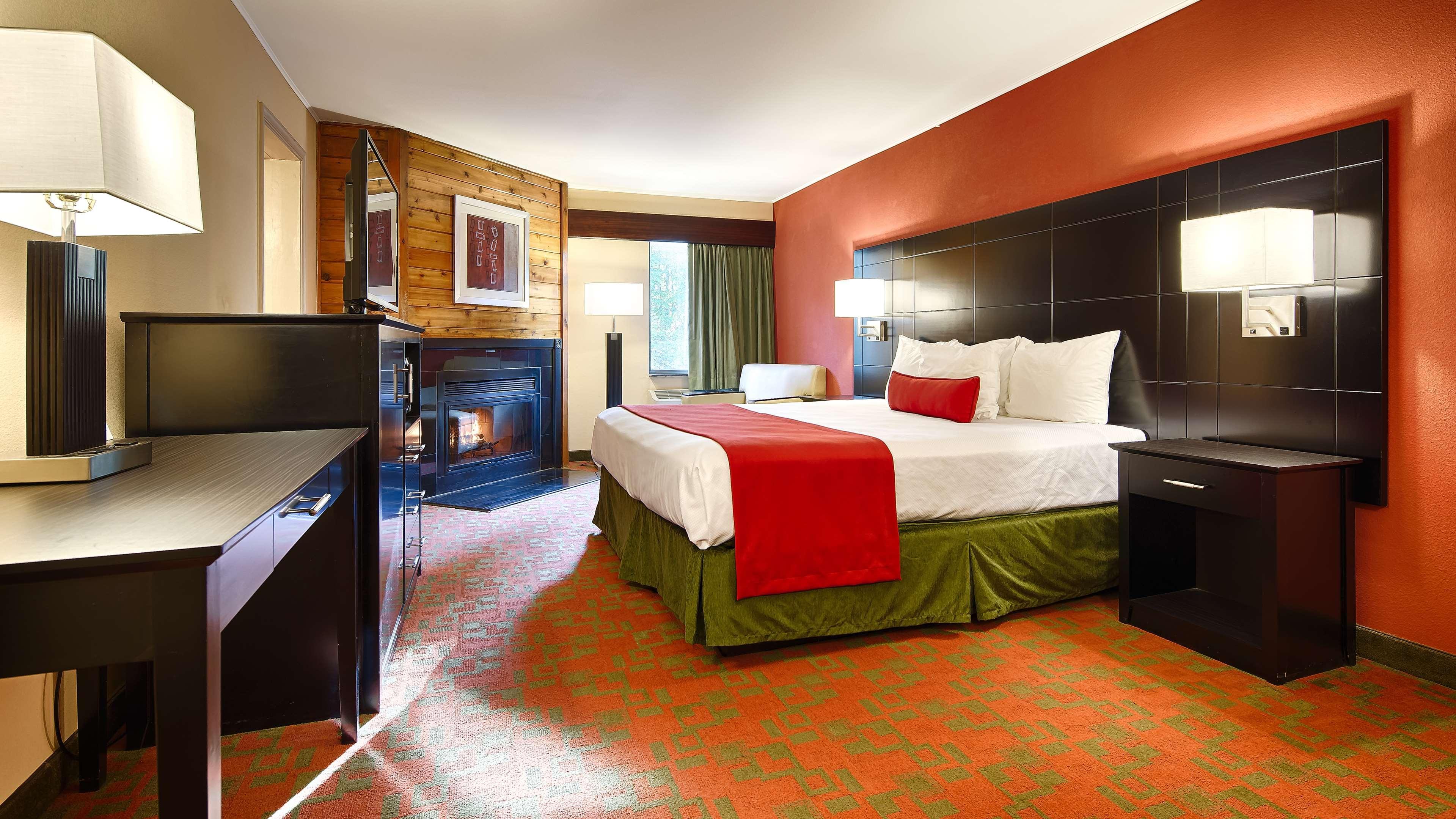 Best Western Plus Poconos Tannersville Bagian luar foto