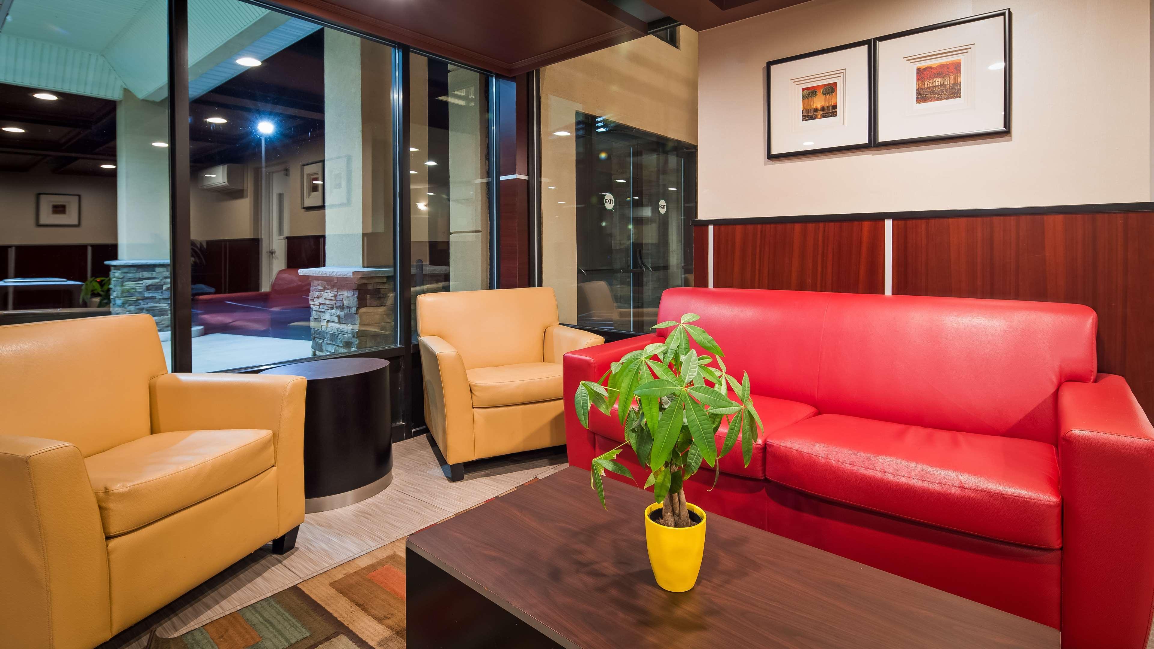 Best Western Plus Poconos Tannersville Bagian luar foto