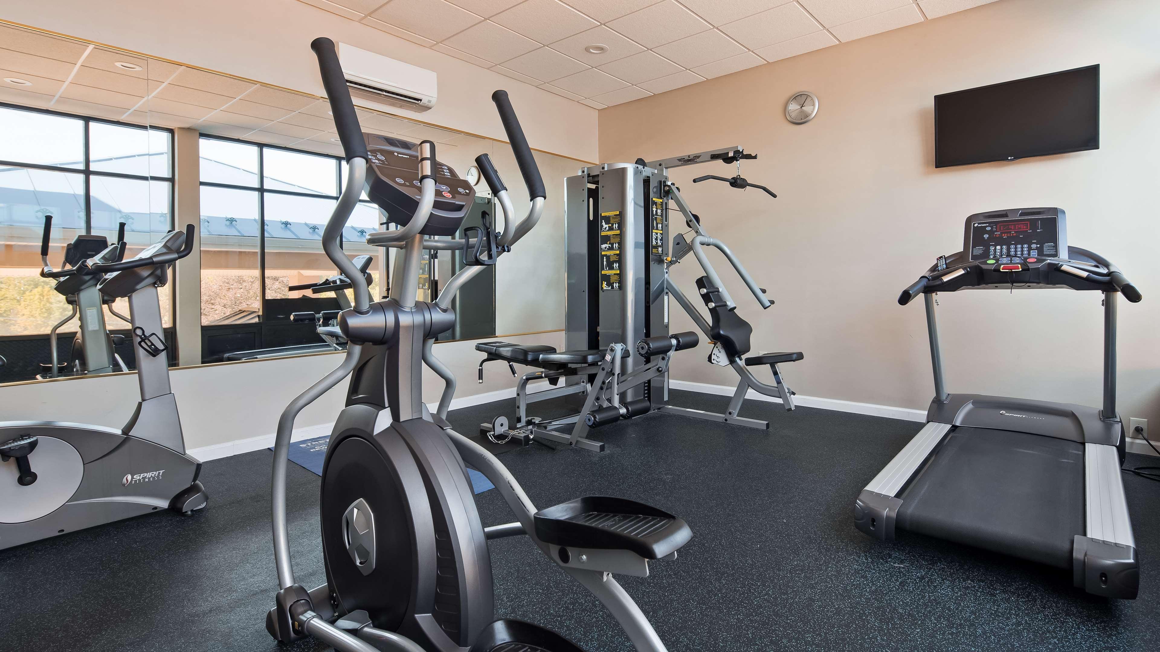Best Western Plus Poconos Tannersville Bagian luar foto