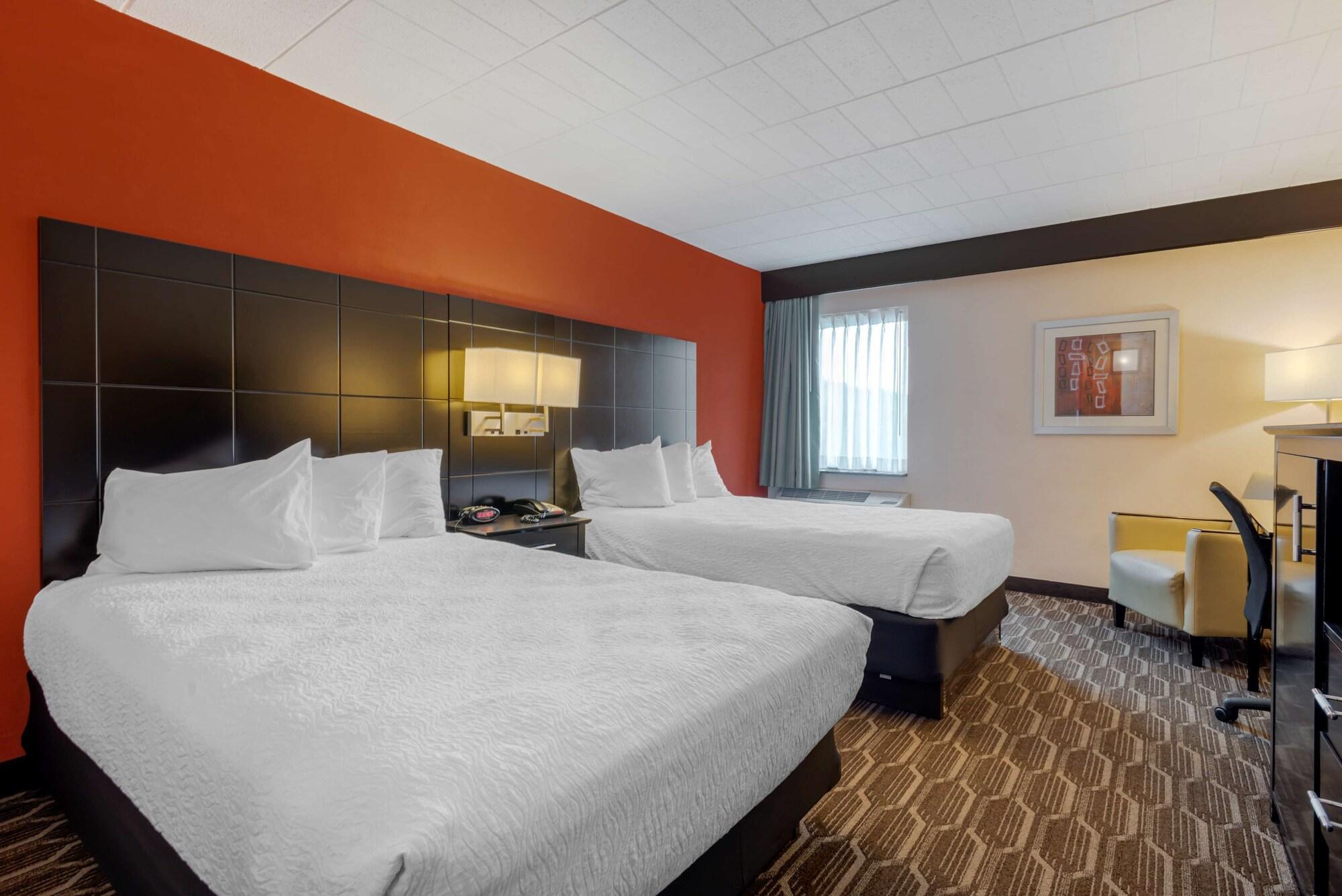 Best Western Plus Poconos Tannersville Bagian luar foto